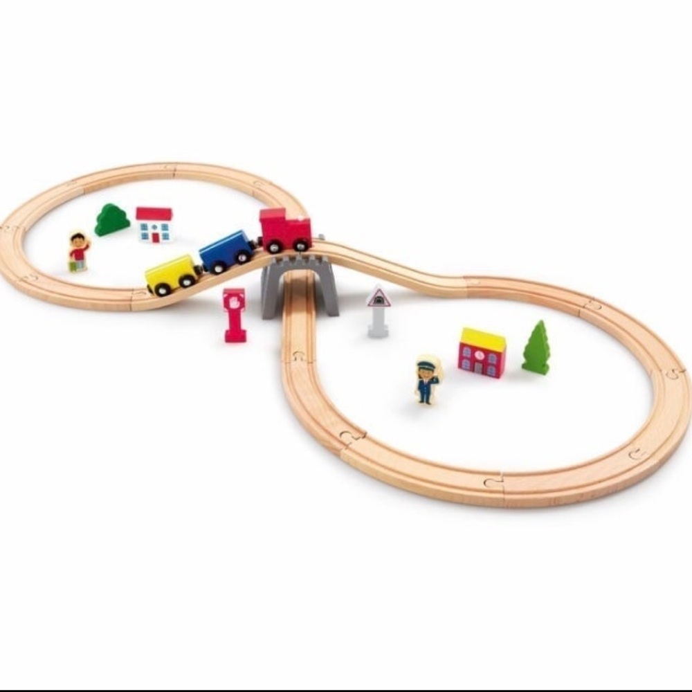Woodlets 30 Piece Train Set New In Box Sealed